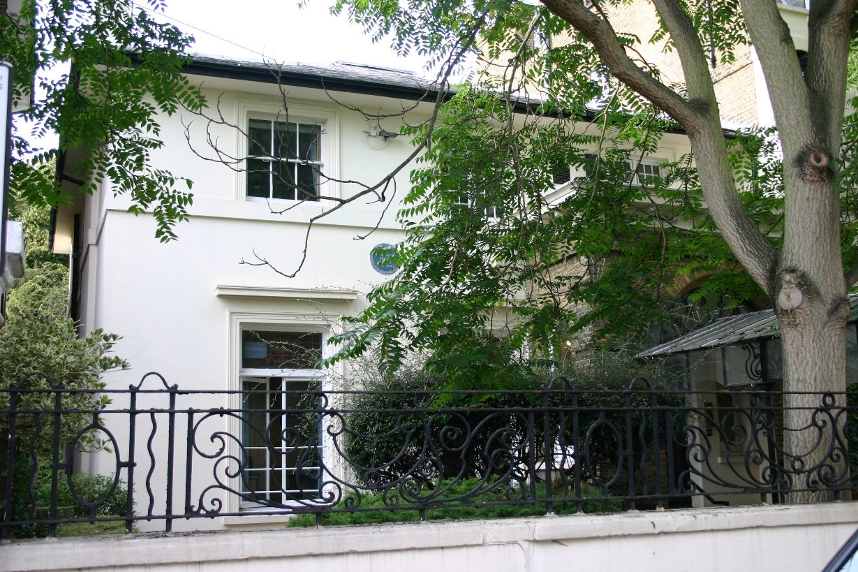 Thomas Henry Huxley's home, London - 02.JPG